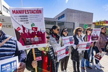 El profesorado se manifestará ante la Delegación de Educación