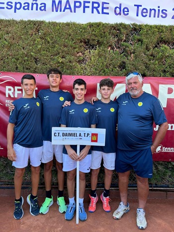 El Daimiel Azuer Tenis, en el campeonato de España infantil