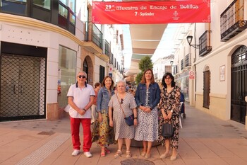 Artesanía, encuentro y convivencia en la Muestra de Bolillos