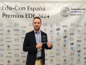 Carlos Alcázar, Mejor Educador Digital de España