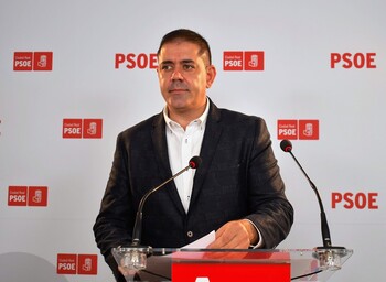 El PSOE dice que Valverde reproduce los 