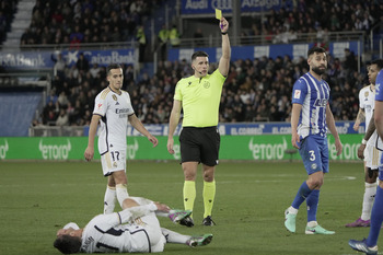 Díaz de Mera Escuderos, en el Real Madrid-Sevilla