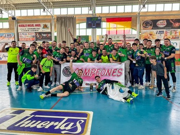 El Cátedra 70 de Malagón se juega el ascenso en Petrer