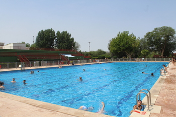 Alcázar abrirá el 18 de mayo la piscina municipal