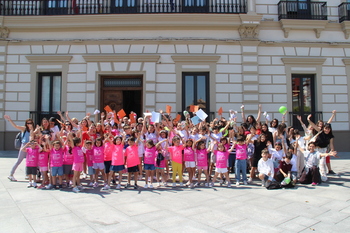 La AECC traslada a cuatro colegios los hábitos saludables