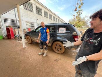 4x4: los tanques improvisados para salvar vidas