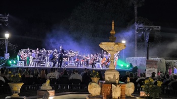 La Ofman le pone banda sonora a la noche en la Talaverana