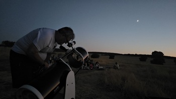 Éxito de público en la actividad 'Noche de perseidas'