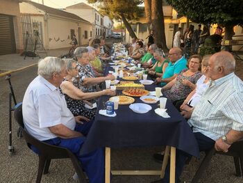 Los mayores toman el protagonismo en las Fiestas de Las Casas