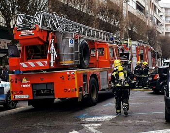 40 personas desalojadas de un restaurante por un incendio