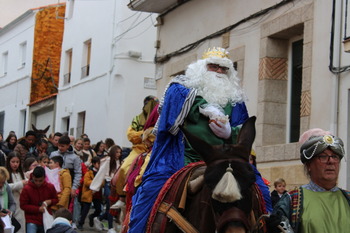 Fuencaliente recibe a los Reyes Magos en familia