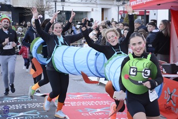 Deporte y buen ambiente en la San Silvestre de Tomelloso